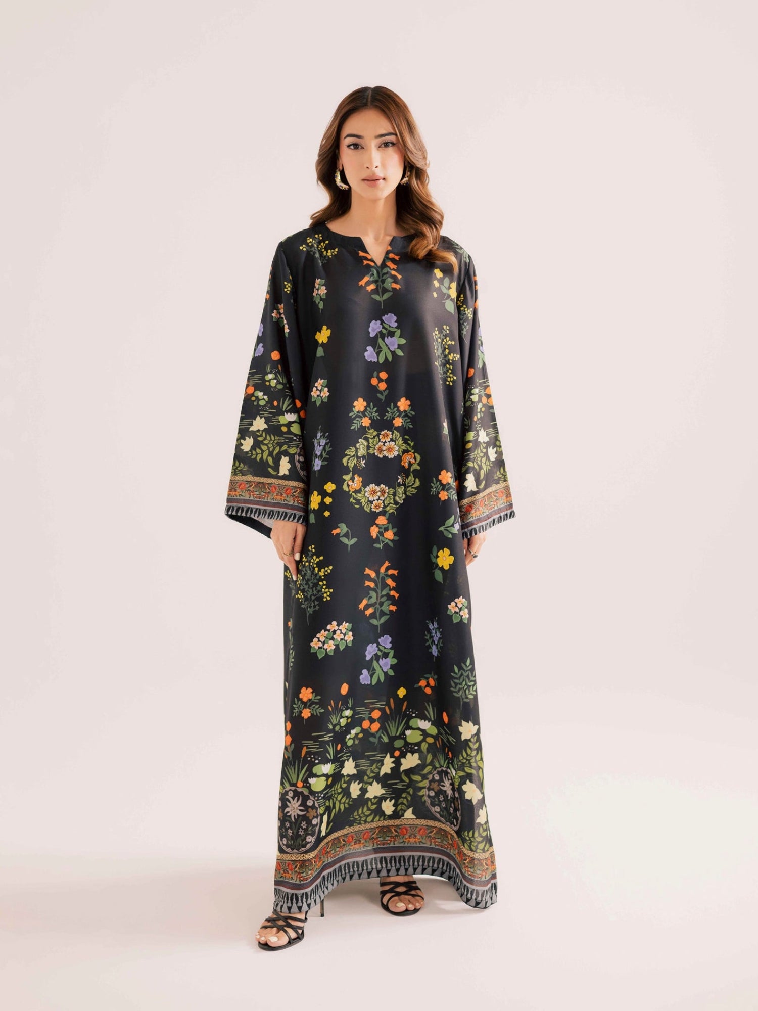 Black Bloom Kaftan Main image