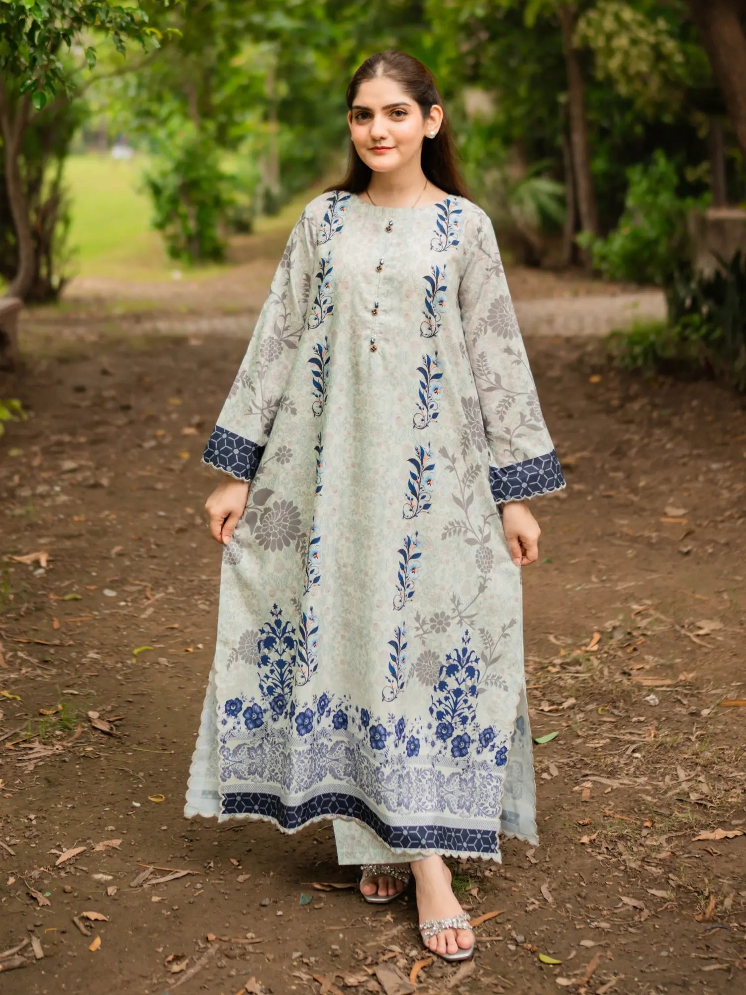 Azure Bloom Kaftan Secondary image