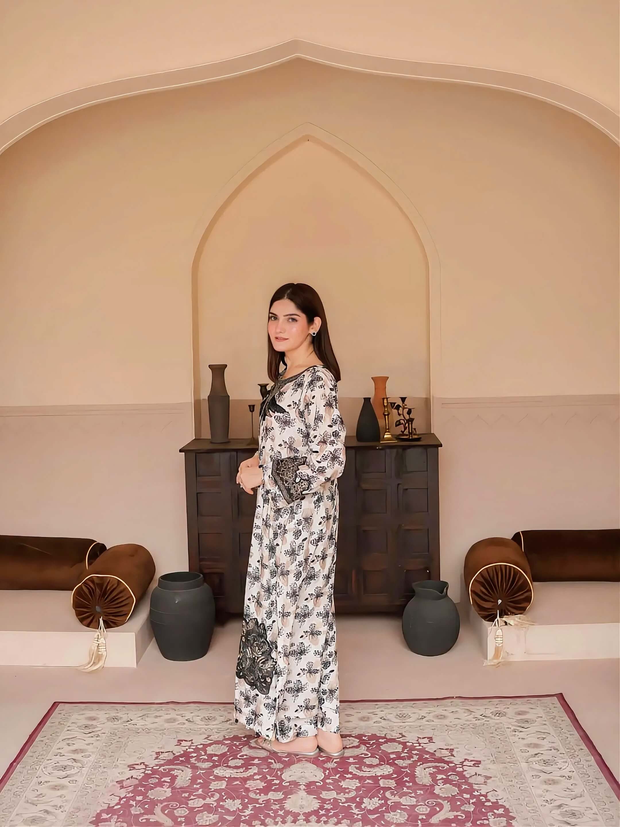 Gulnaar-floral-embroidered-kaftan