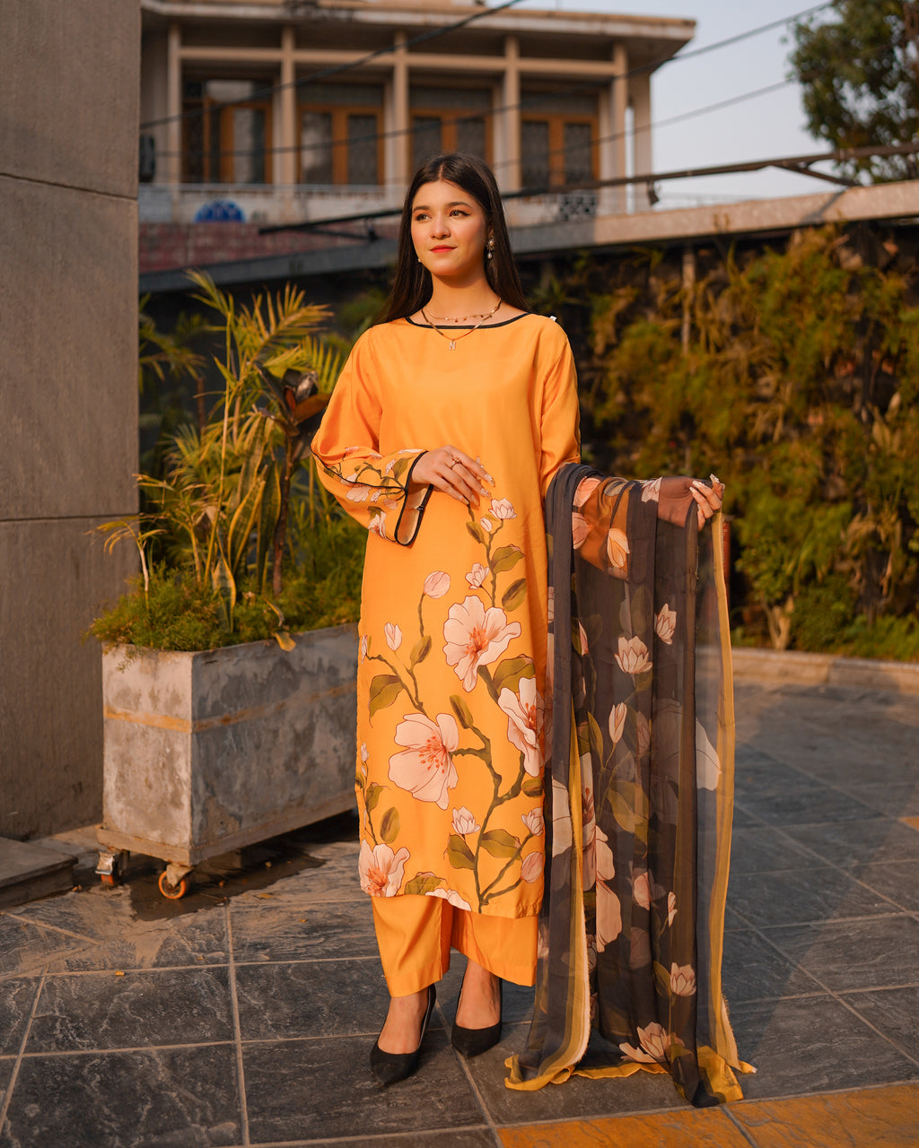 Sunlit 03-PC