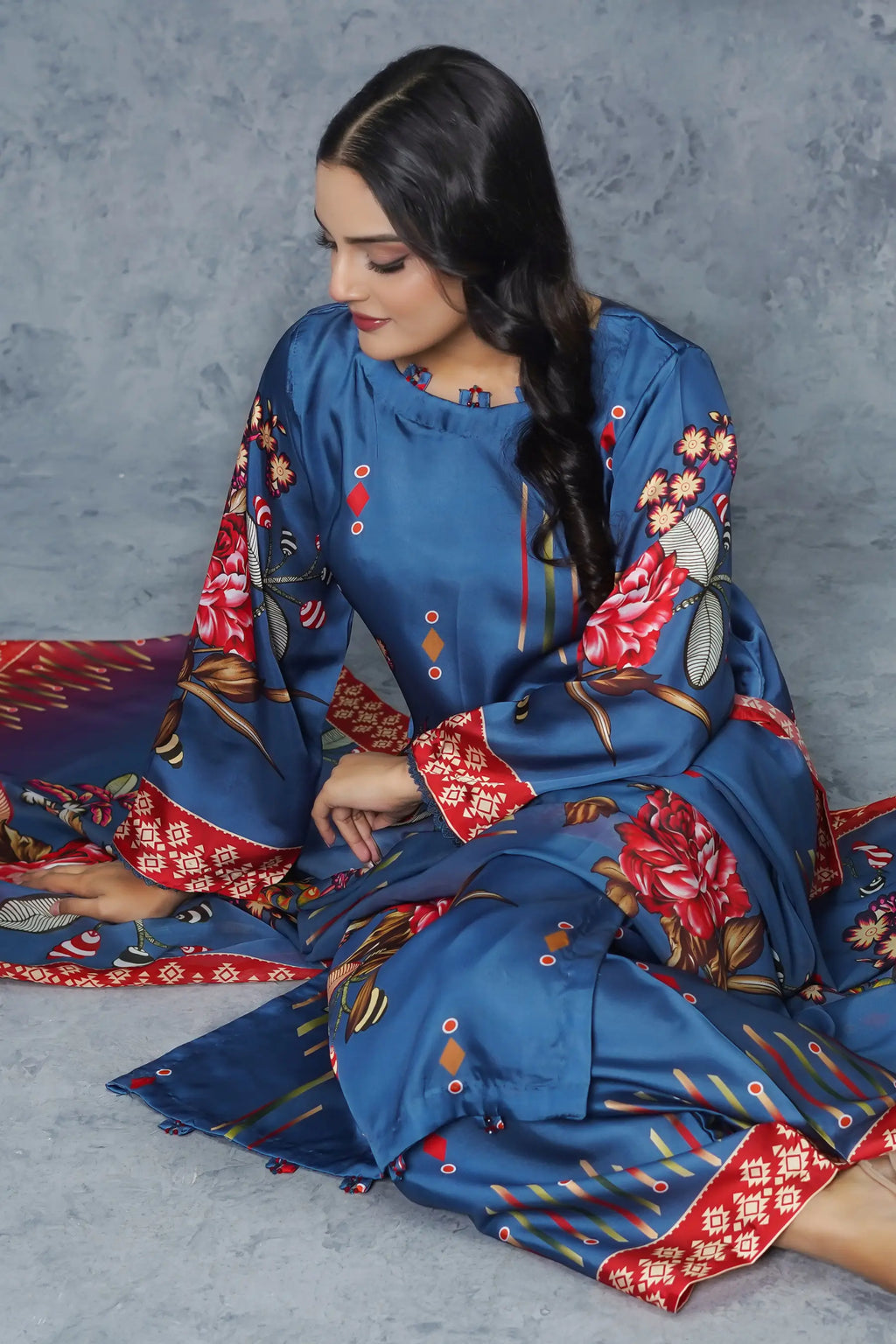 Izel 3Piece Stitched Suit