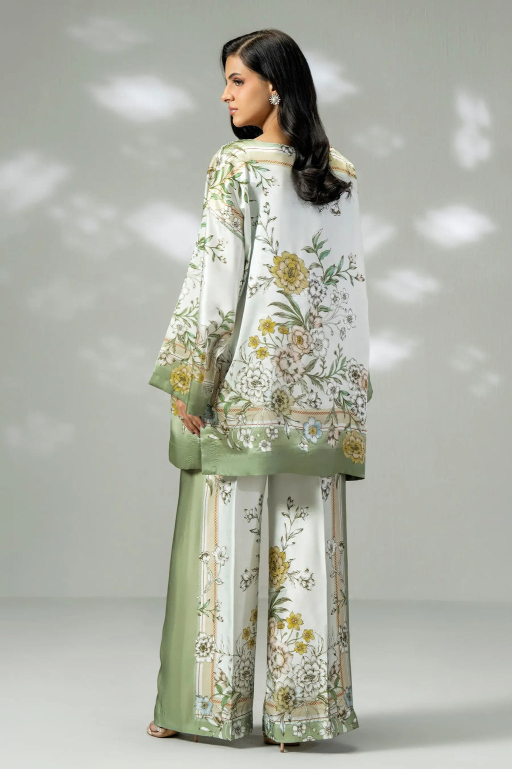 Medallion 3Pc Stitched Dress