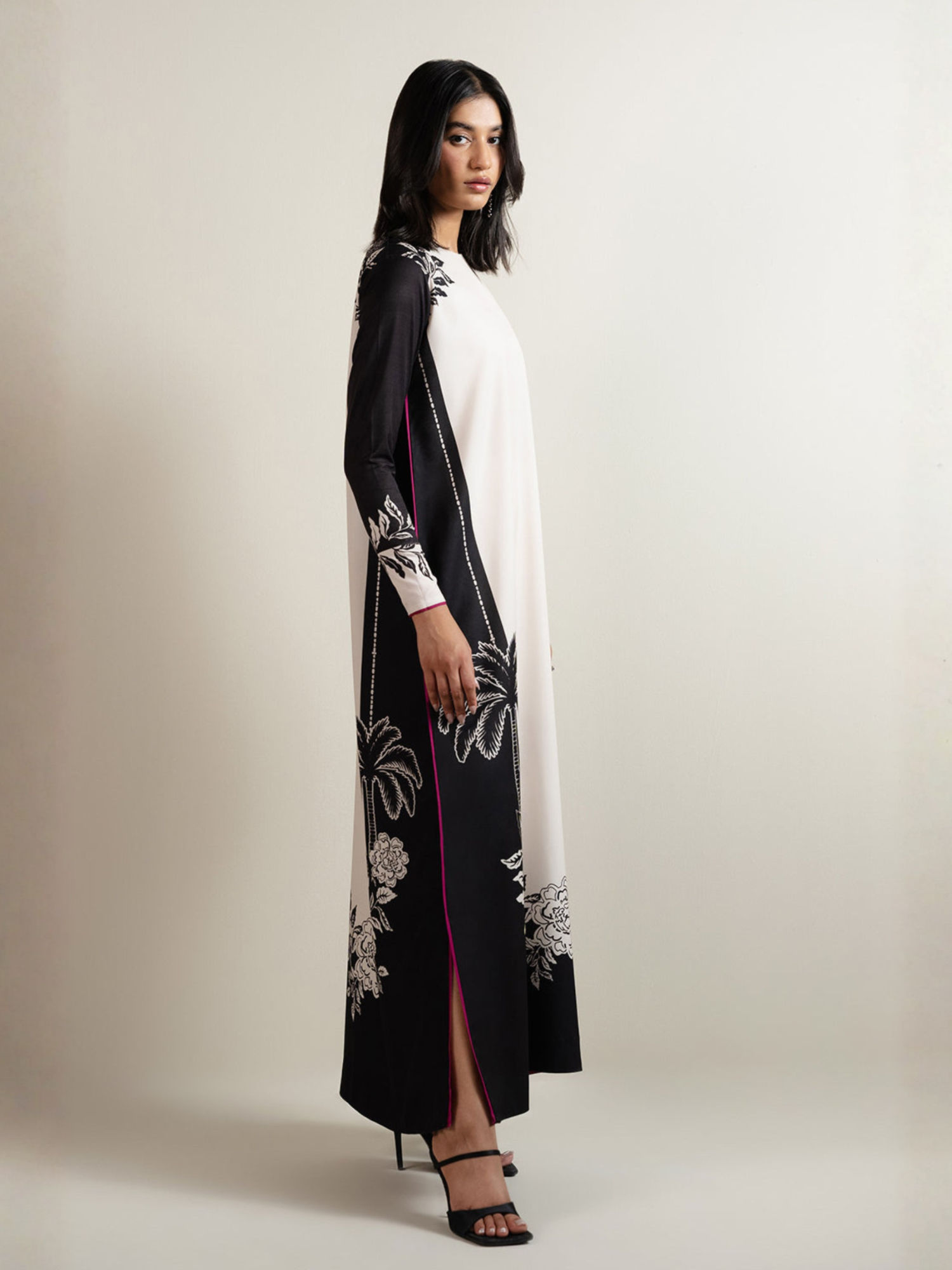 Arqai Summer Kaftan