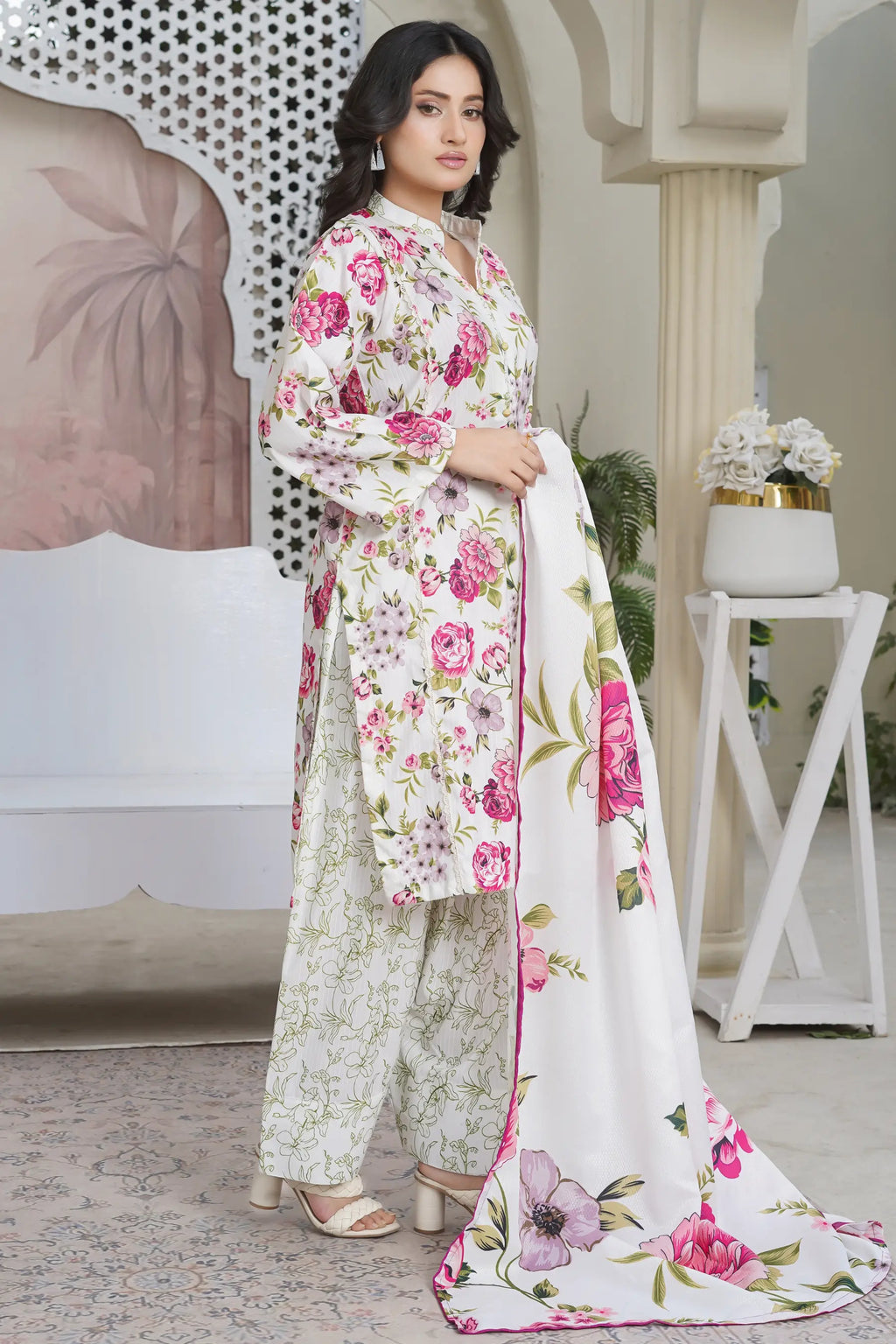 Sapphire 3Pc Stitched Suit